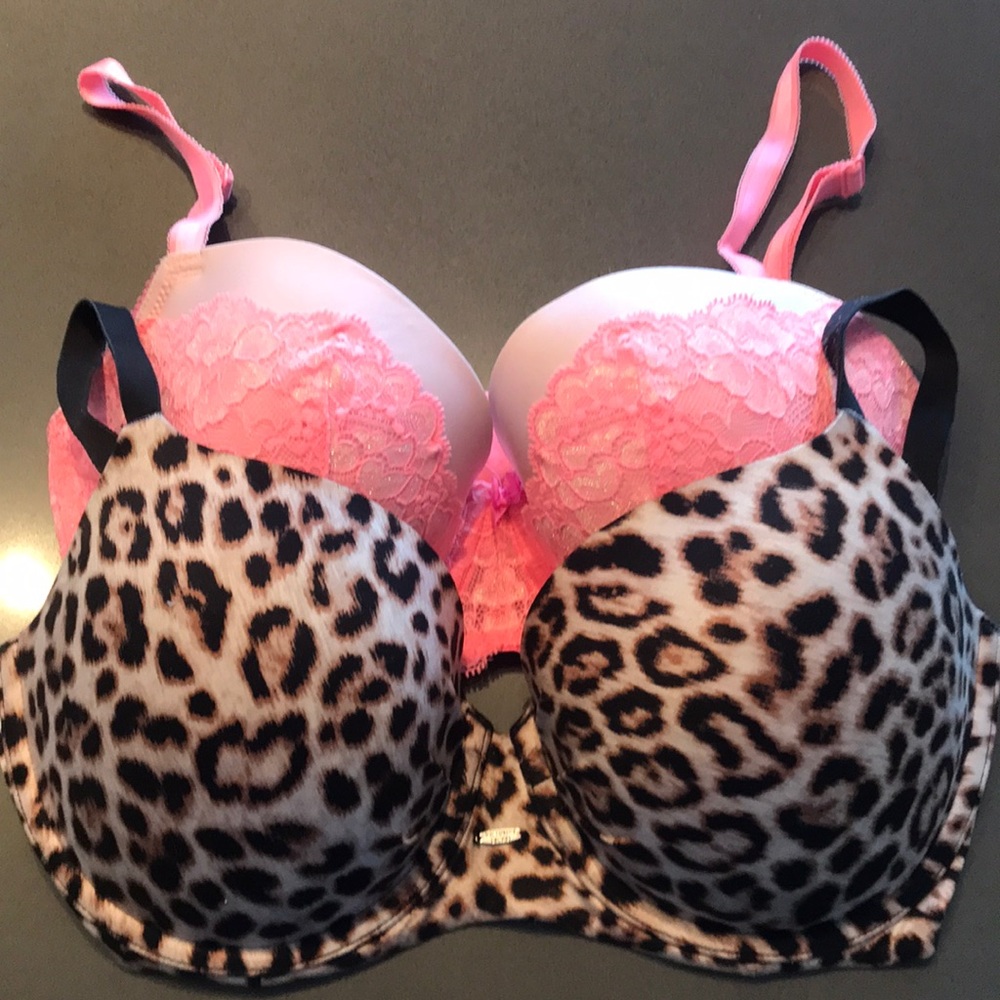 Victoria Secret Bras 1 hr Sale!